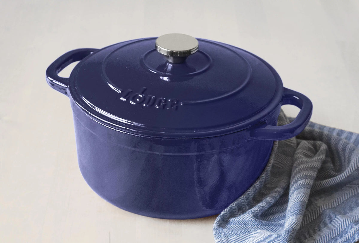5.5 Quart Enameled Cast Iron Dutch Oven W34864