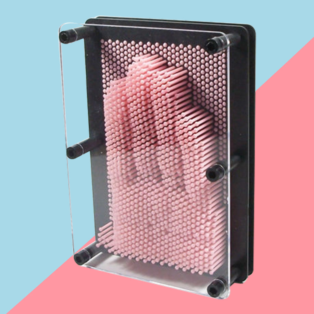 Medium Size Pink 3-Dimensional Pin Art Board Toy Z566487