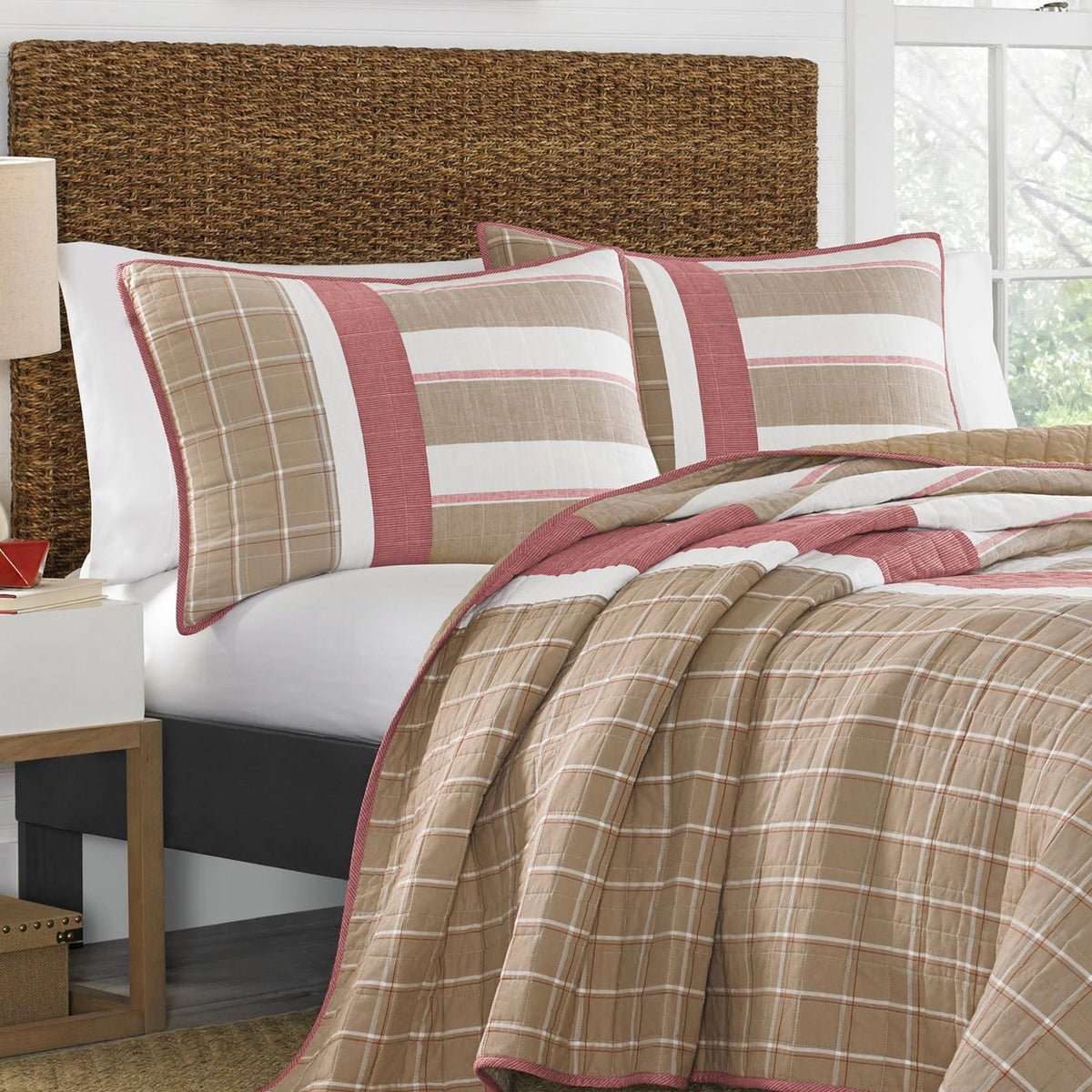 Brown Twin Quilt Z4771