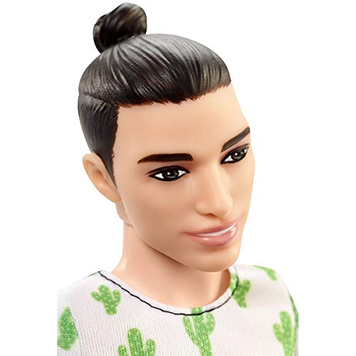 Fashionistas Doll A687704
