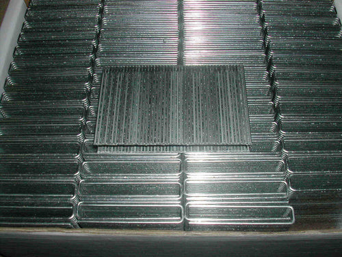15 Gauge 1/2x22 Crown Staples 2x22 Leg 7700 per Box R174990