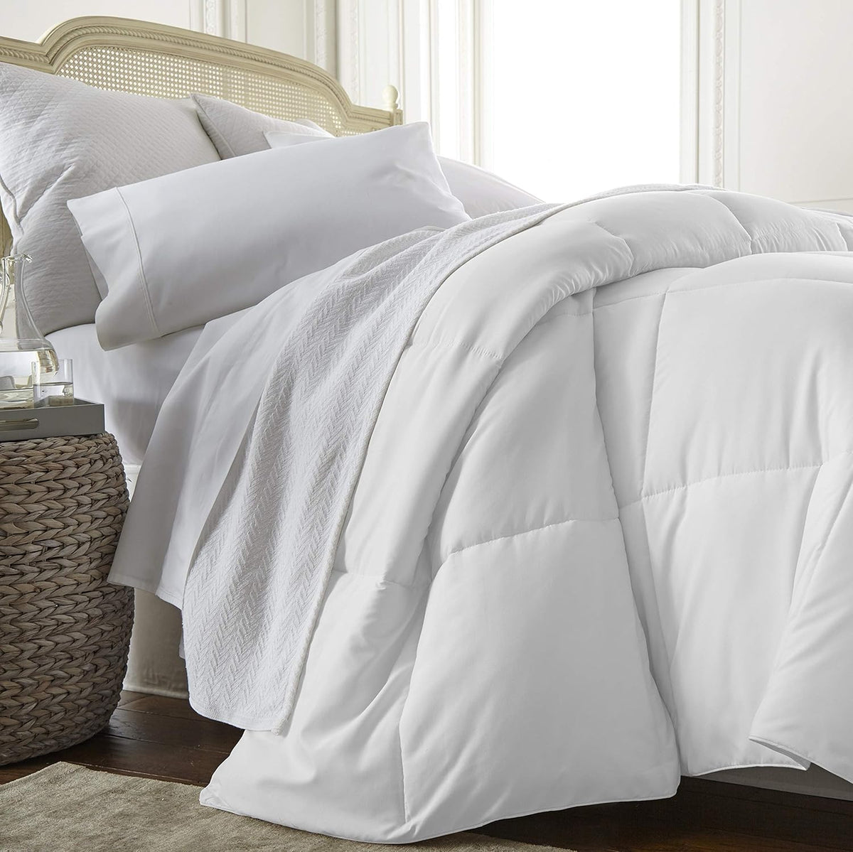Light Weight Down Alternative Comforter King California King Gray R1404