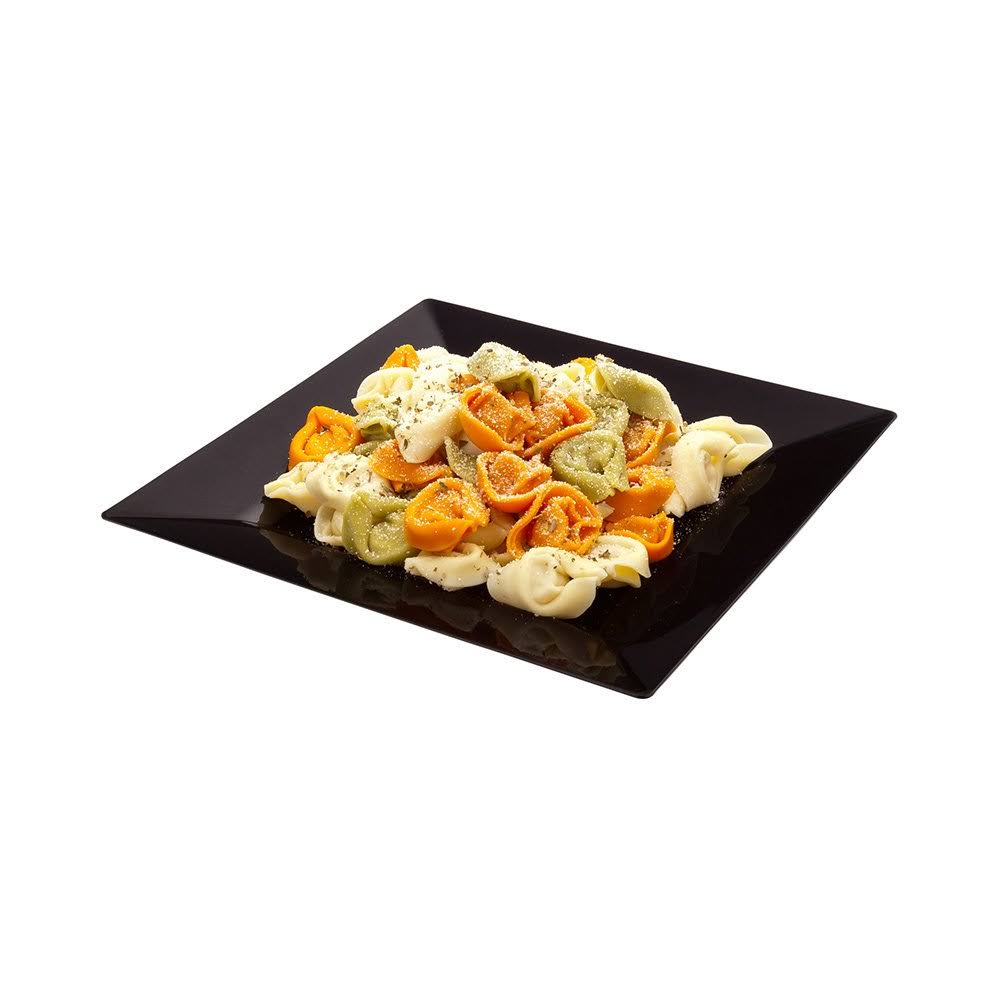 Black Medium Plastic Plate 8.2 Inches 100 Count Box N6869