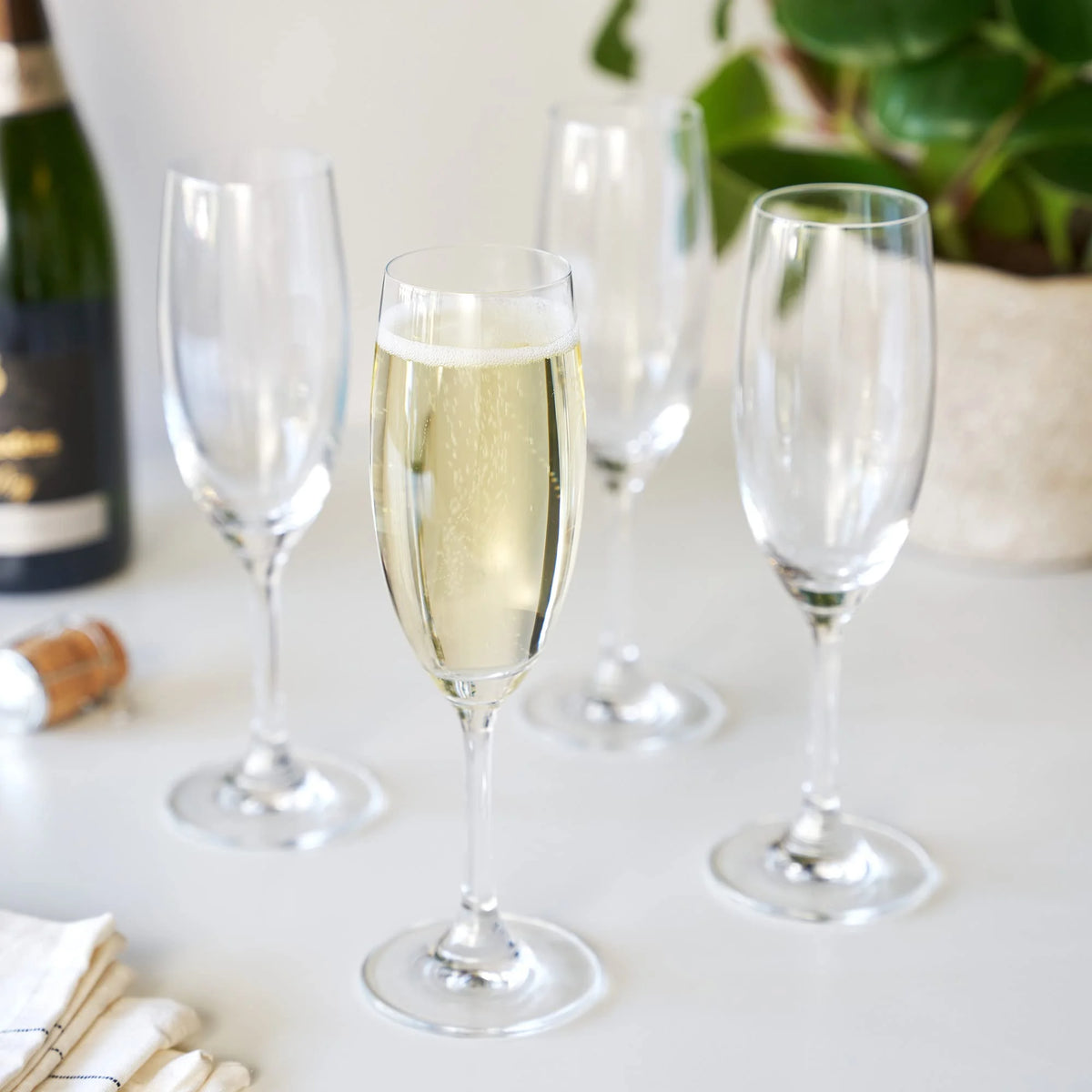 Lead-Free Crystal Champagne Flutes Pack of 12 V402462