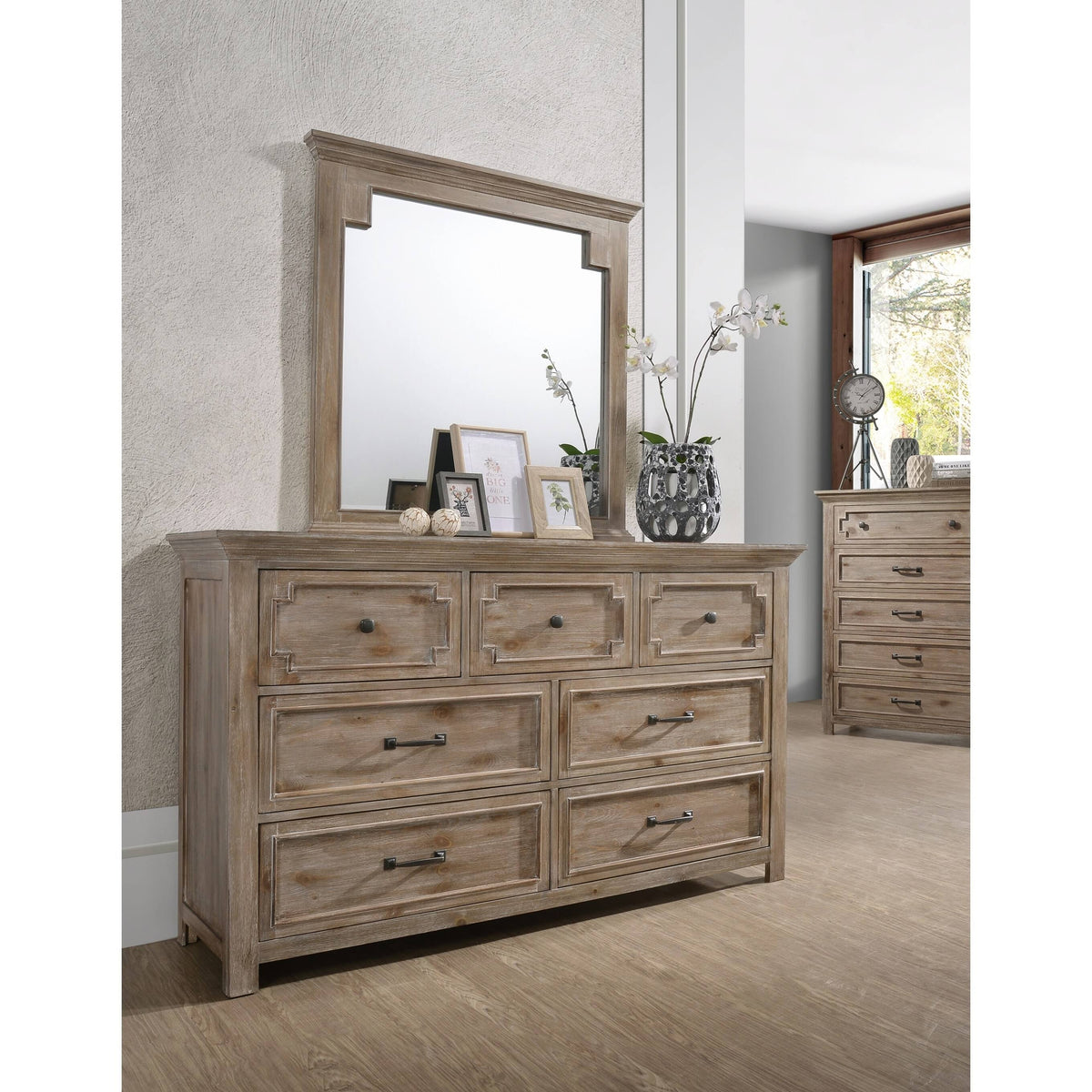 Sante Fe Chest E9478