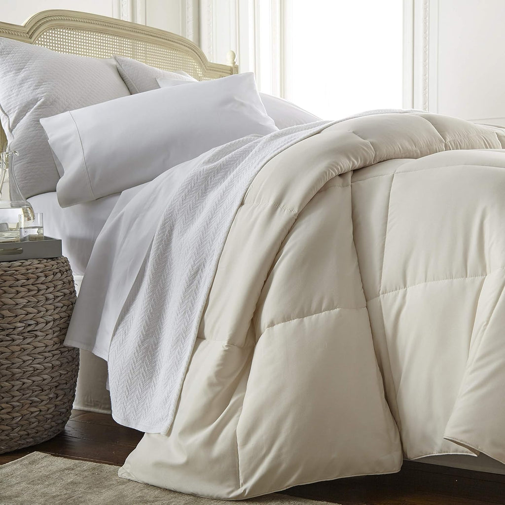 Light Weight Down Alternative Comforter King California King Gray R1404