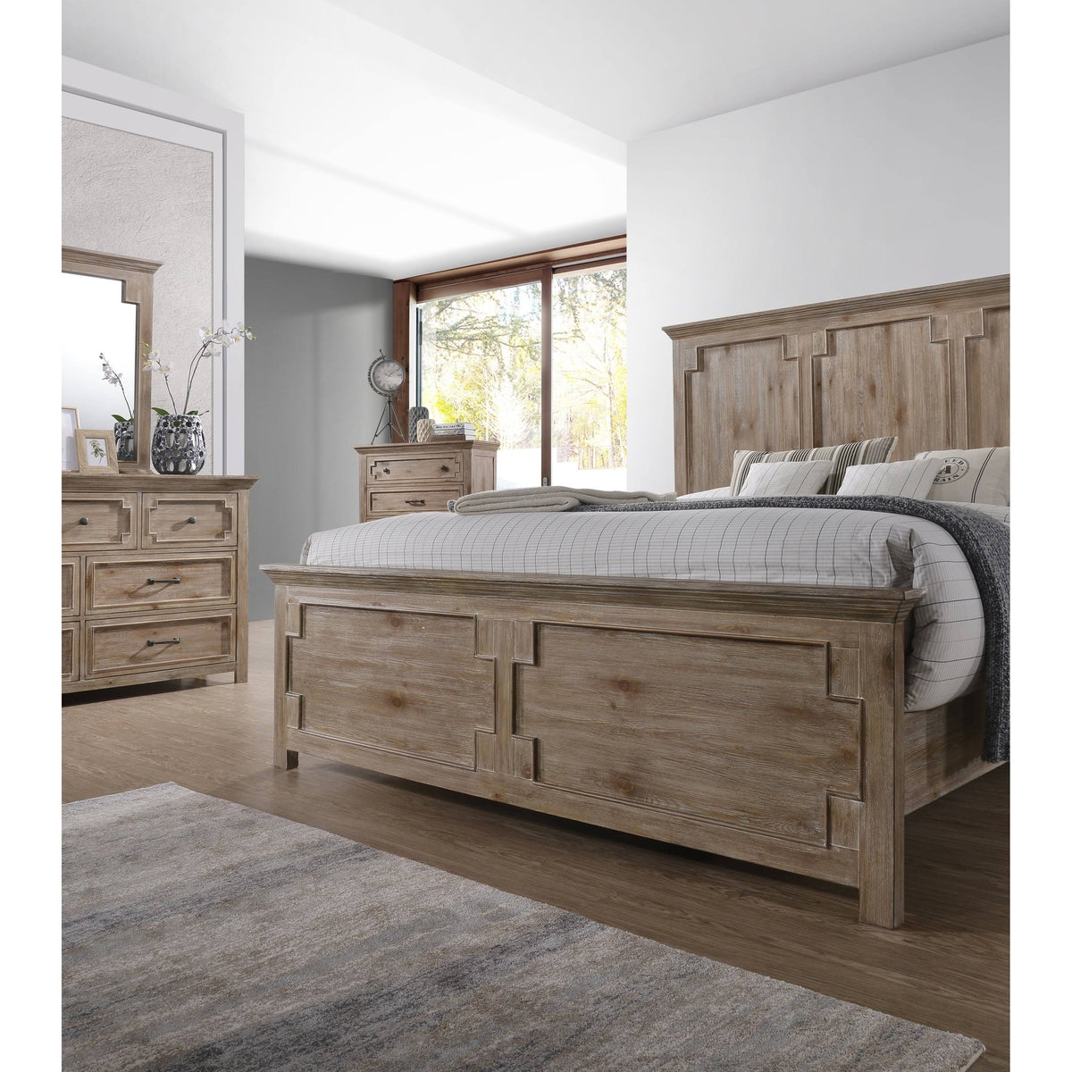 Sante Fe Chest E9478