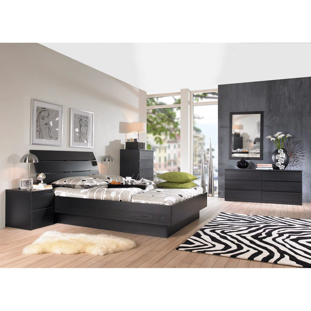 Queen Bed with Slats Black Woodgrain O83087