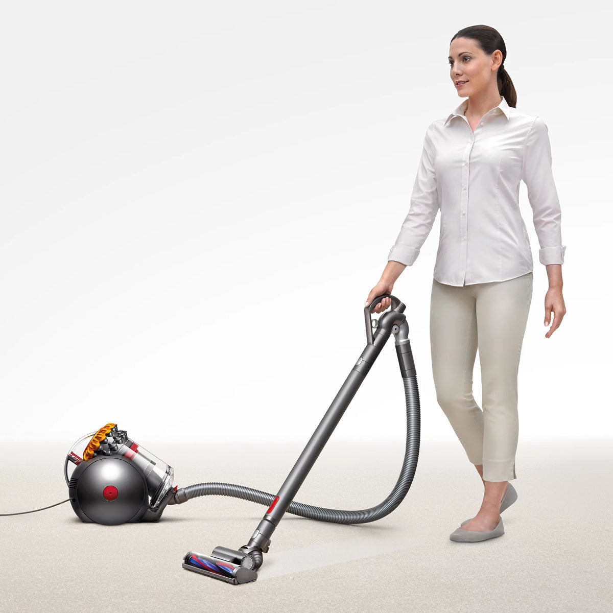 Canister Vacuum E1415